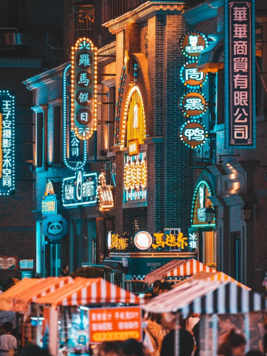 周末就去，洛阳这些街巷，太好“钻”了！