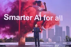 成为颠覆者，而不是被淘汰者  对话杨元庆：我们的确有更大的抱负图片