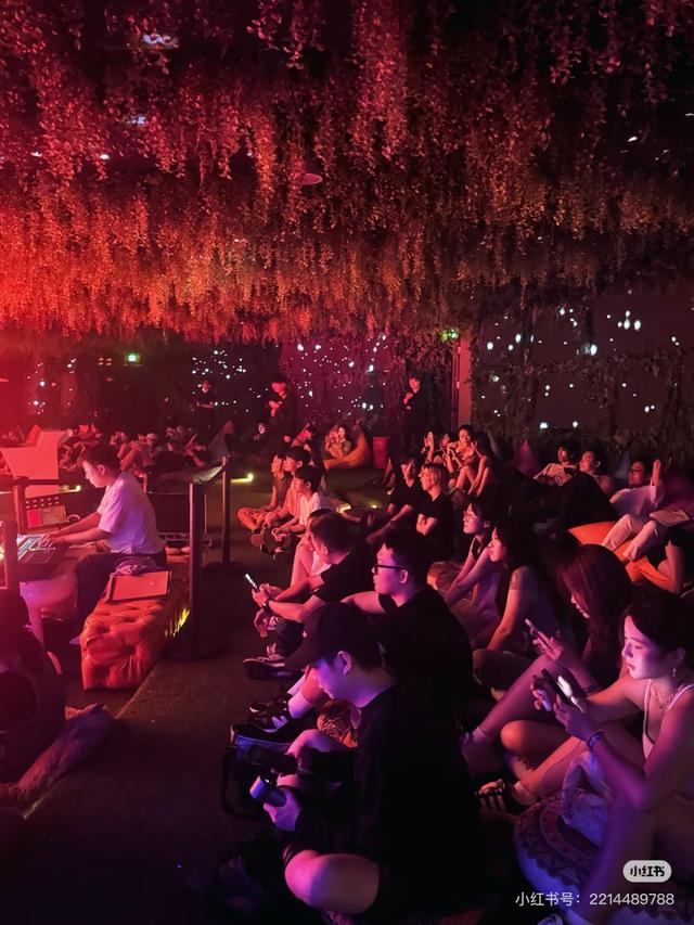 上海文化新消费｜上海的Livehouse，长满了年轻人