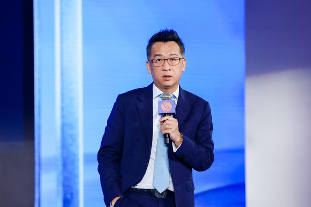 立足湾区面向全球“新格局 新路径——凤凰湾区财经论坛2025”成功举办