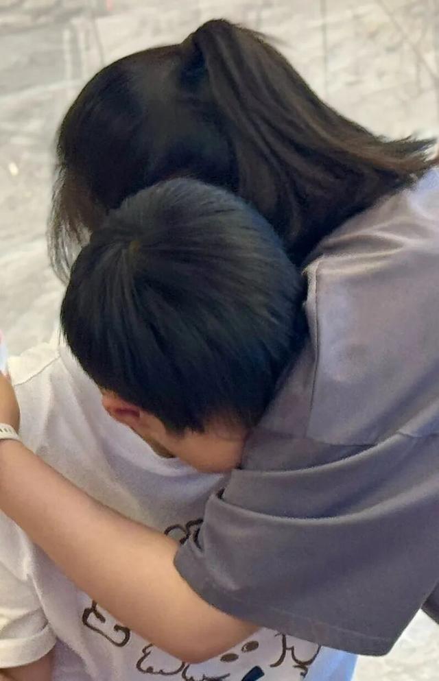 西出阳关：与十三个罕见病家庭同游 | 吴越