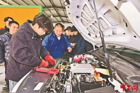 产教融合提升职业教育成效图片