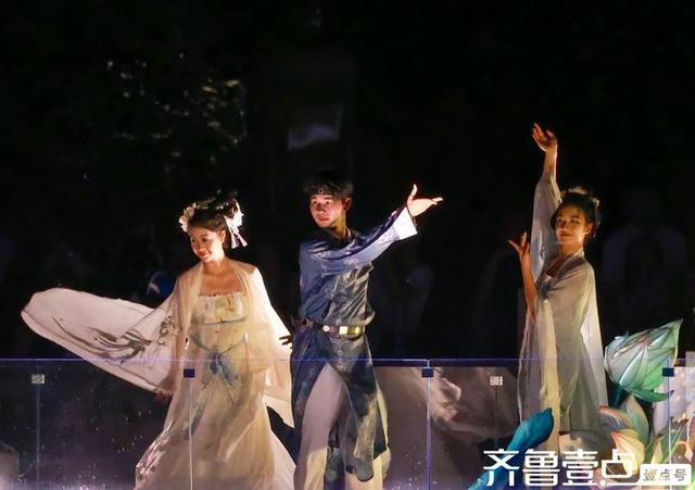 壹点号·秀山东|泉城夜游好去处!大明湖画船演艺焕新回归醉游人