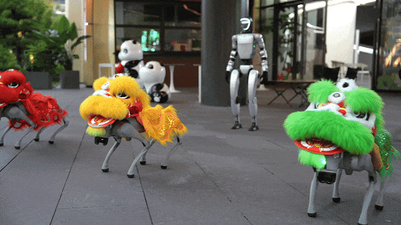 2025世界动力电池大会丨人形机器人、无人售卖太空舱……“宜宾芯”解锁AI生活！