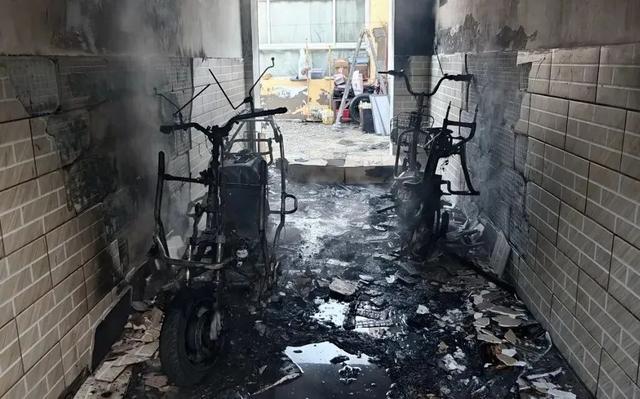 一图读懂《北京市建设工程消防验收和公众聚集场所投入使用、营业前消防安全检查协同办理工作指引（试行）》