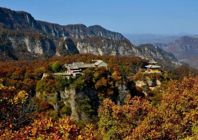 不用滤镜！崆峒山的红叶，承包了你对秋的所有想象