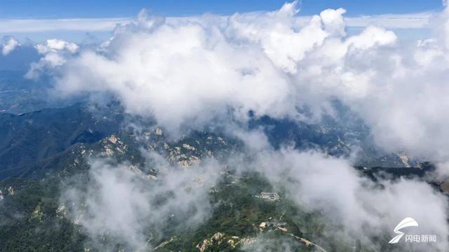 组图丨初秋泰山：仙山隔云海 霞岭玉带连