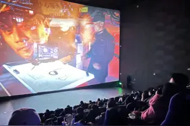 超前点映爆满！电影《蛟龙行动》抢跑春节档图片
