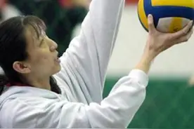 谈到中国排球发展时，赖亚文讲了一件“小事”图片