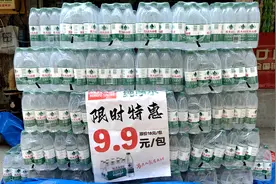 究竟｜纯净水价格是怎么跌破1元/瓶的？将如何改变市场？图片