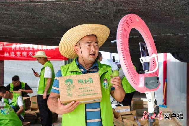 【决胜收官“十四五” 争先进位话发展】蓬勃发展 活力奔涌——甘肃加快构建优质高效的服务业新体系