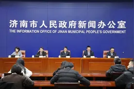 提供7*24小时“云咨询”服务，“云柜台”实现80%不动产登记业务网上办理图片