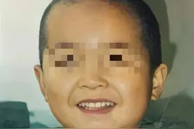 终于圆满了！被拐25年后，刷短视频找到亲生父母图片