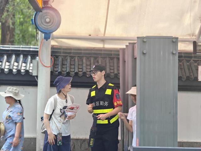 高温下的坚守与温情，麓山景区多措并举保障暑期优质服务