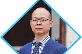 会场外，与14名代表委员的三小时图片