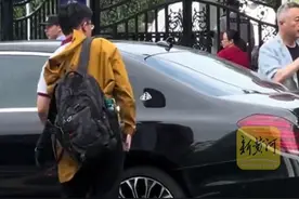 高考700分“迈巴赫少爷”被北大录取，录取专业为化学类！图片