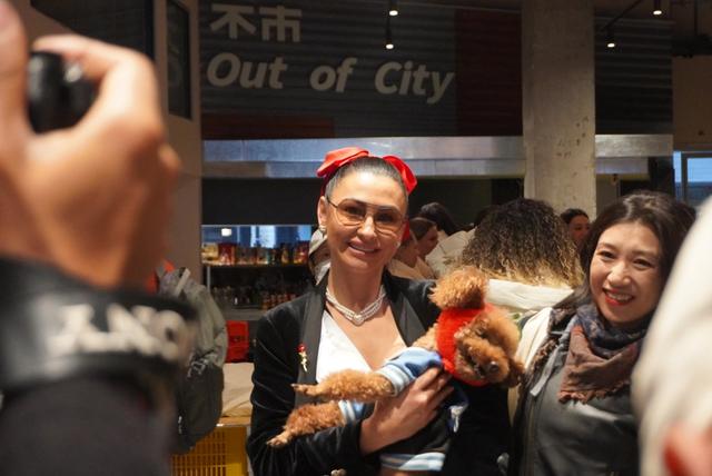 图片新闻 |  美丽“颜值”为贵阳上大分！国际友谊小姐潮玩阿云朵仓