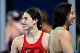 巴黎奥运会丨游泳——女子4x100米混合泳接力决赛：中国队获季军图片