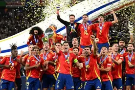 欧锦赛·金鸿一瞥丨年轻无敌！西班牙队第四次登上欧洲之巅图片