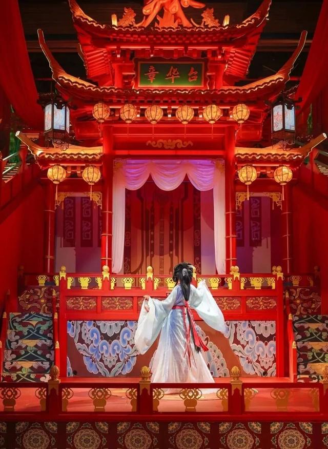 邀您免费畅玩！来木兰不夜城探索侠气与温柔