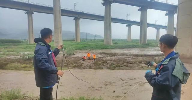 第一响应：三大运营商全力投入榆中抢险救灾保通信