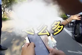 有问必答，但已读乱回！3岁迷路女童与民警对话笑翻网友图片