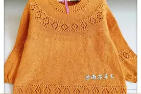 菱形格纹镂空花圆肩毛衣，给沉闷的秋季来点多巴胺（附图解）图片