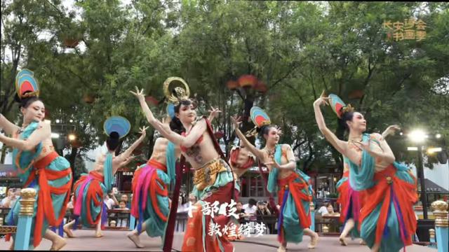 文旅产品再升级,大唐不夜城撬动消费新引擎!