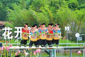 “首届云南民歌大家唱”文山专场上演图片