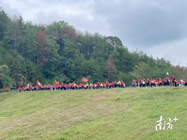 重点项目动工投产、徒步、脐橙采摘……第七届世界客商大会平远分会场系列活动亮点纷呈