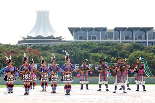 广西文旅消费强劲复苏，上半年游客总花费突破5600亿元