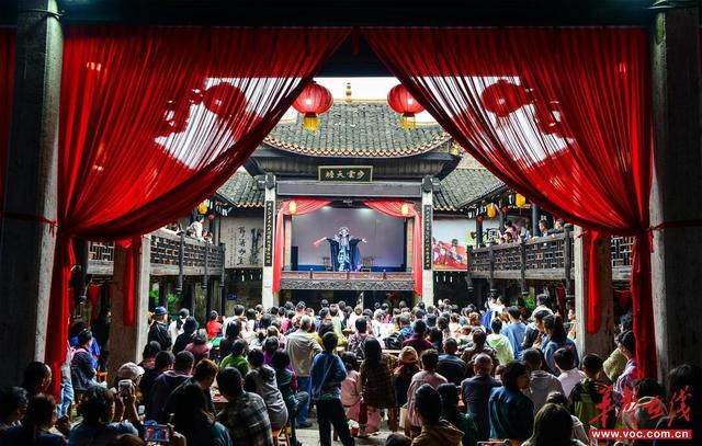 喜迎“开门红”！靖港古镇元旦潮玩活动人气爆棚