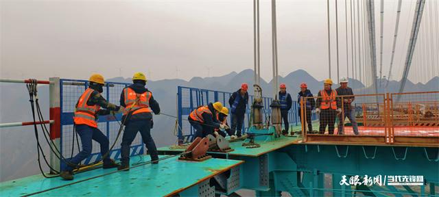 四访花江峡谷大桥｜我看见一座桥与一片土地的新生