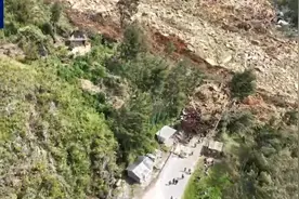 巴新山体滑坡超2000人被埋！救援人员已放弃找到幸存者的希望图片