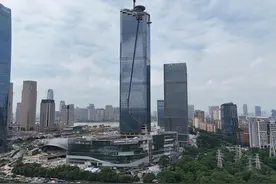 广州国际金融城320米超高层完成重点节点工程图片