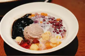 胖东来入驻郑州！这10样美食绝不能错过，速看！图片