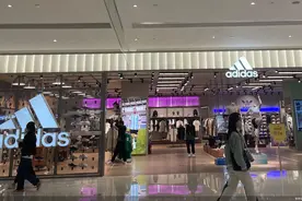 阿迪达斯的“强势回归”还要多久图片