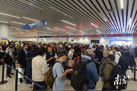 广交会期间，白云机场口岸日均出入境人员预计达4万人次图片