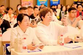 “星星故乡 神奇宁夏 相约乌海湖光 金沙魅影”主题文旅推介活动成功举办图片