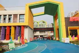 白沙县城中心幼儿园举行新园开放日活动图片