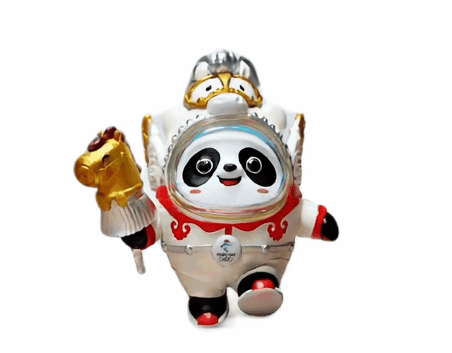 谁还记得冰墩墩有多难抢？现在“冰墩墩Plus”首秀就在呼和浩特！还不快冲