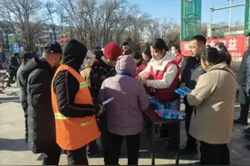 巾帼绽芳华 法治护权益图片