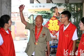 聆听红色故事 坚守初心使命图片