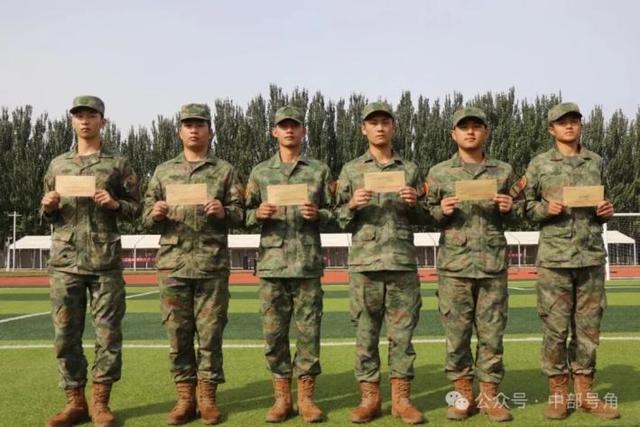 军营初体验：新兵的别样假期