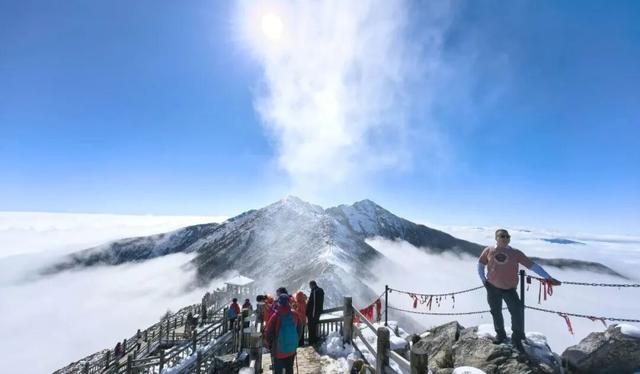 太白山山顶阳光正好，只等你来晒