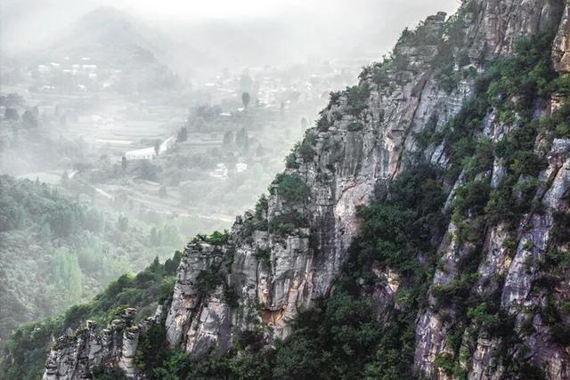 “红旗井”滋润卫辉小山村，秋日田园风光美