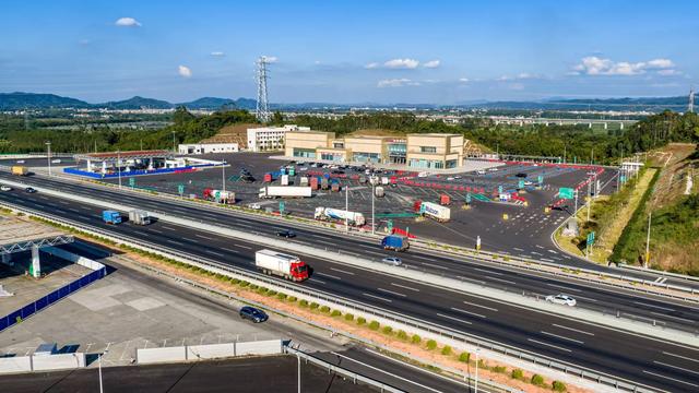 文化地标+特色活动上线 快来解锁粤赣、惠河高速的“宝藏”服务区