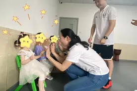 世界孤独症日｜湖南高校师生用体育力量守护“星星的孩子”图片