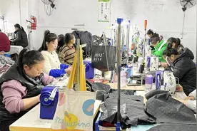 杞县：“家门口”服装车间织出乡村振兴梦图片
