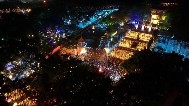 双节同庆 乐享三水丨三水千灯之夜梦幻进行中！节目安排+入园提醒请查收！